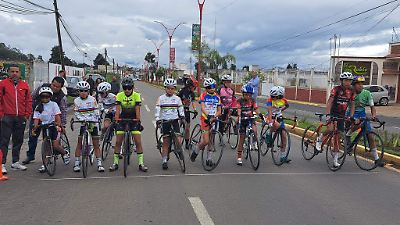 Éxito de participación en la tercera fecha del Serial Ciclista Infantil del Valle de Toluca en Metepec