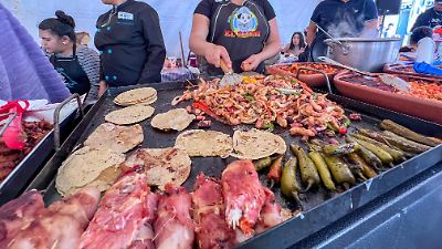 Último día para disfrutar de la amplia variedad en la Feria del Taco en Metepec