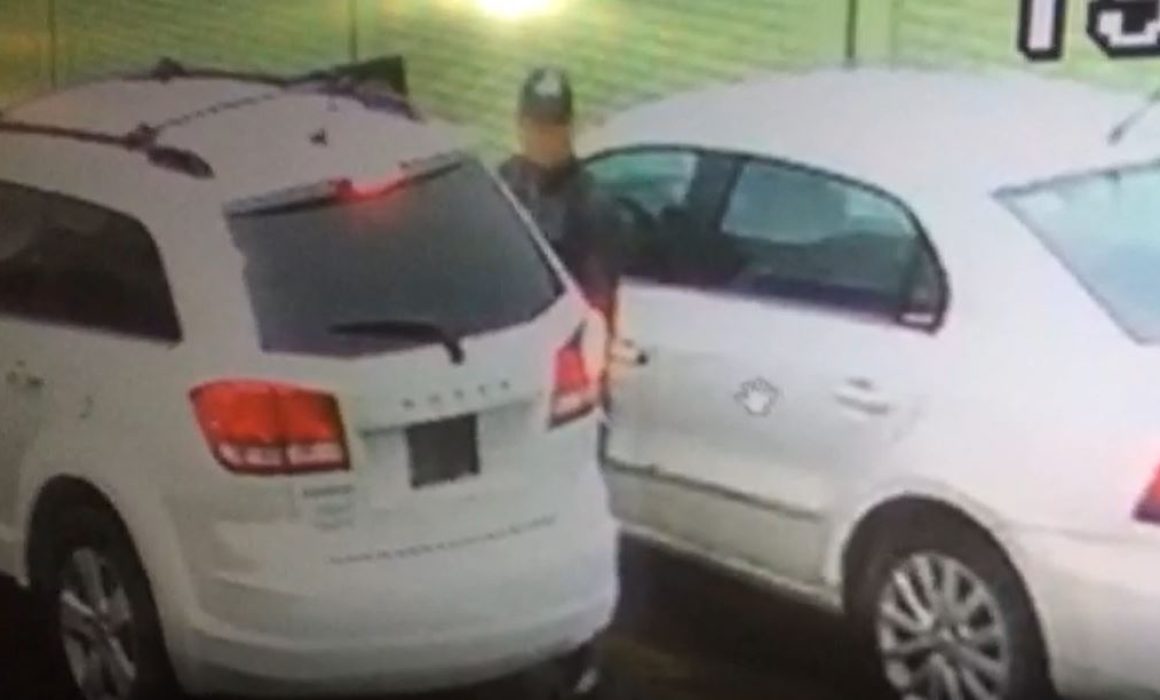 A mano armada en Ecatepec: roban un auto en segundos y alertan por aumento de inseguridad