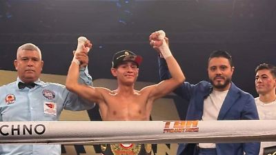 Aarón de la Cruz logra su primer campeonato internacional de la AMB en Caracas