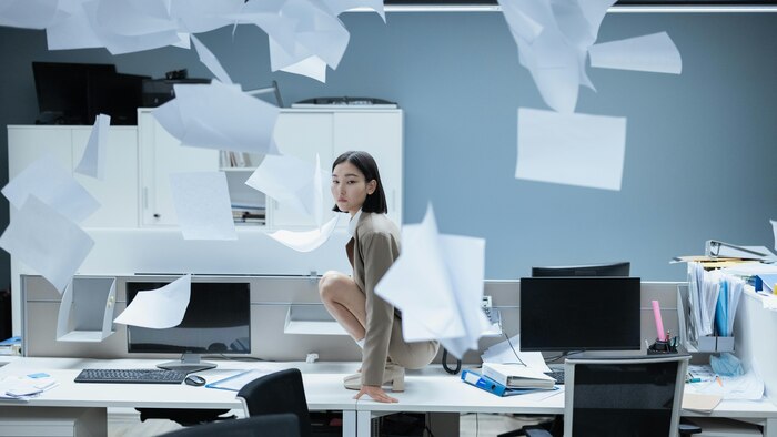 Abogado laboralista revela los principales abusos de empleados en empresas mexicanas