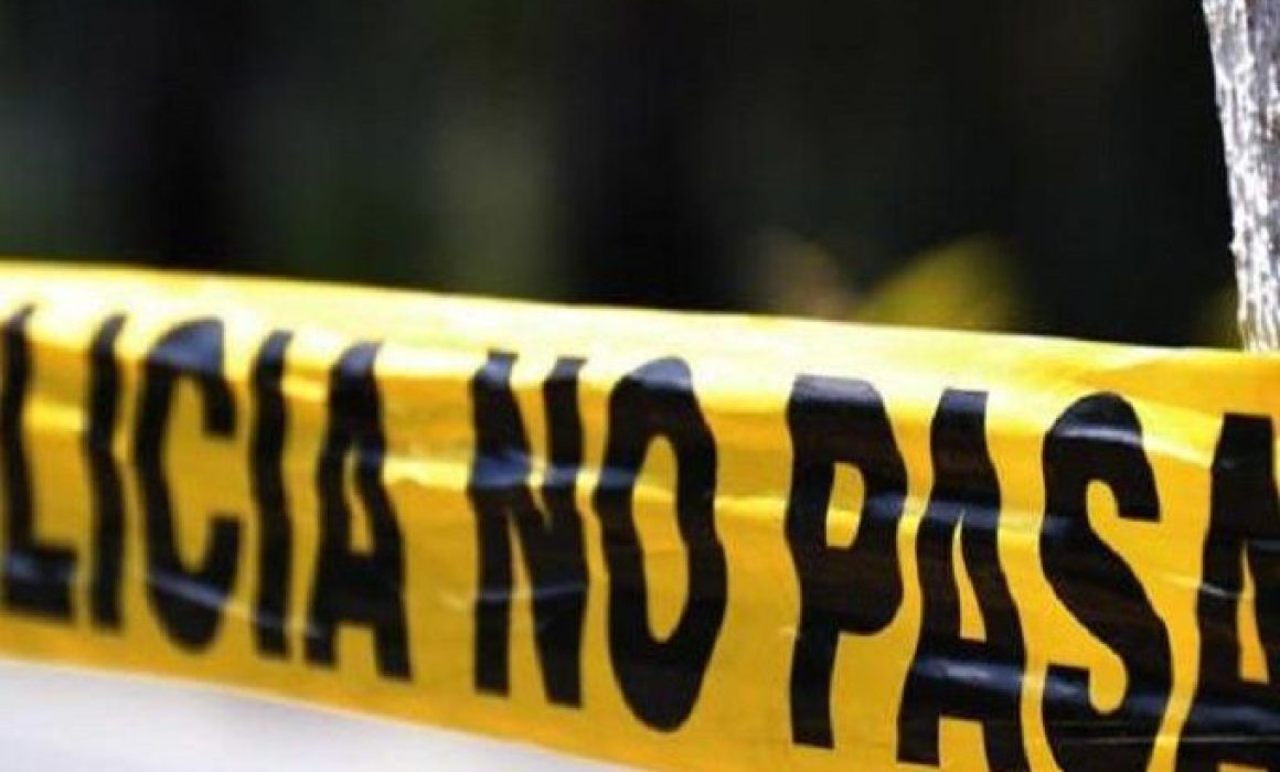 Accidente en Atlautla deja dos motociclistas gravemente heridos y conductor huye