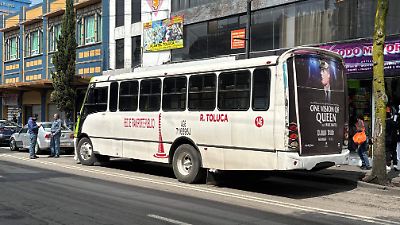 Accidente en Toluca: autobús del transporte público choca contra autos en zona centro