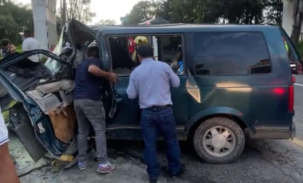 Accidente en la autopista Toluca-Atlacomulco alerta sobre la importancia de la precaución al conducir con cargas pesadas