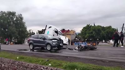 Accidente múltiple en la México-Pachuca deja un motociclista herido y genera caos vial