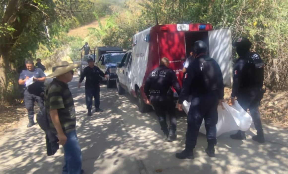 ¿Accidente o problema de salud? Hallan a adulto mayor sin vida en un barranco de Tejupilco