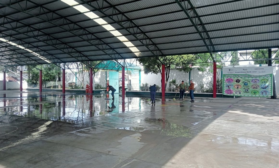 Acolman repara los daños en escuela primaria tras inundaciones y prepara acciones preventivas