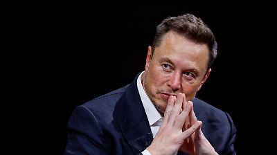 Acusan a Errol Musk, padre de Elon Musk, de abuso sexual infantil en múltiples localidades