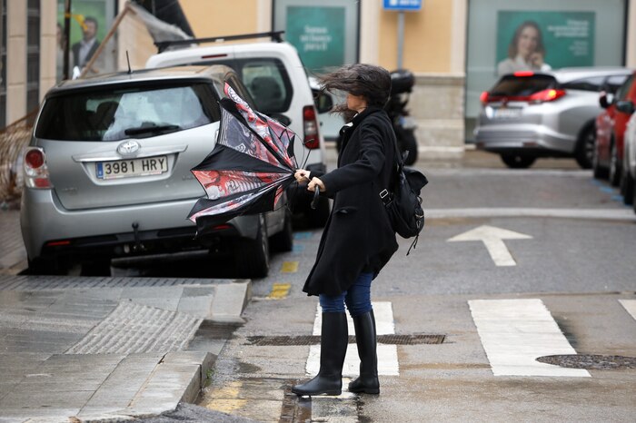 Aemet advierte sobre frentes muy activos que traerán lluvias intensas a varias regiones de España en febrero