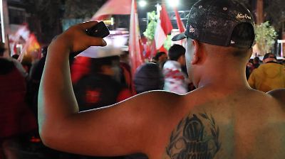 Aficionados de Toluca celebran en la Glorieta al Águila su victoria en el Campeón de Campeones 2025
