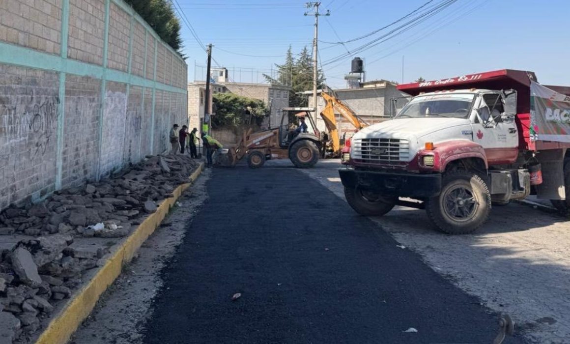 Alcalde de Almoloya de Juárez esconde contratos del programa Bachetón 2025