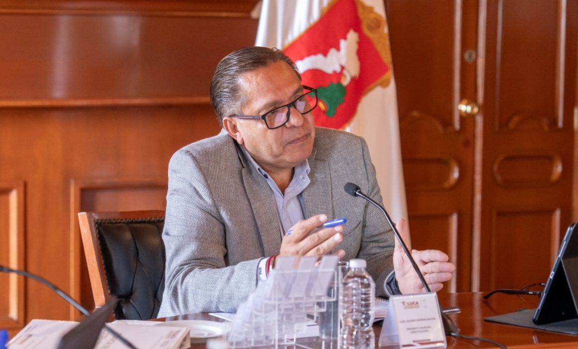 Alcalde de Toluca obtiene licencia temporal por motivos familiares; será reemplazado provisionalmente
