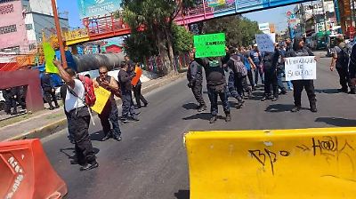 Alcaldesa de La Paz se compromete a atender demandas de policías municipales y mejora sus condiciones laborales