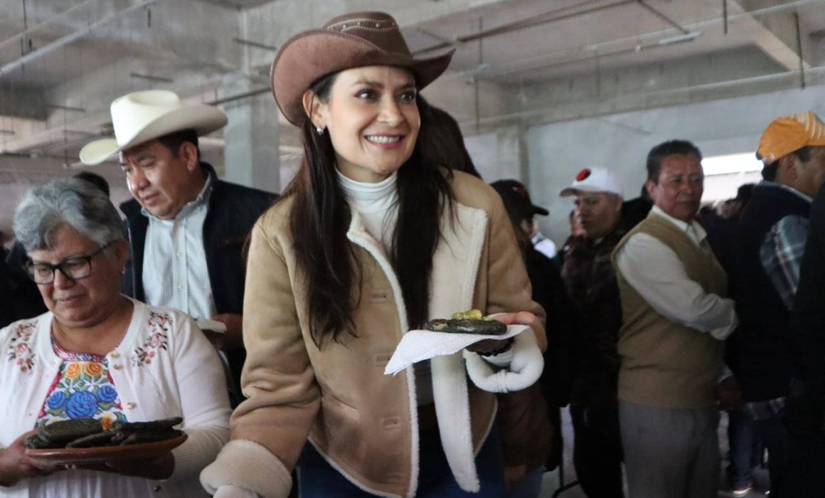 Alcaldesa de Tianguistenco cancela empleos y enfrenta rechazo por prohibir comercio en Avenida Morelos