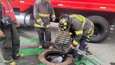 Alerta en Toluca por fuerte olor a gas en la colonia Vértice moviliza a Protección Civil