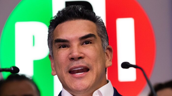 Alito Moreno acusa a Morena de inacción en política exterior y pide cambio de rumbo tras ruptura con Perú