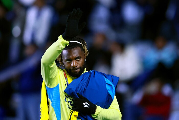 Allan Saint-Maximin deja el América tras denunciar episodio de racismo contra sus hijos