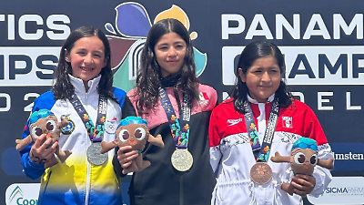 Amaia y Miguel, promesas mexiquenses en aguas abiertas brillan con medallas