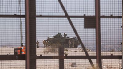 Amenaza EU con cárcel a quien intente cruzar por zonas restringidas  