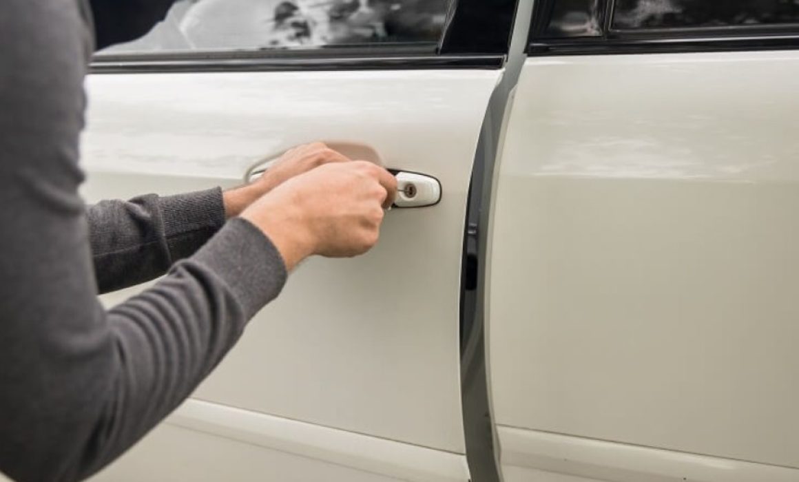 Antes de comprar un auto usado, verifica gratis si está reportado por robo en REPUVE