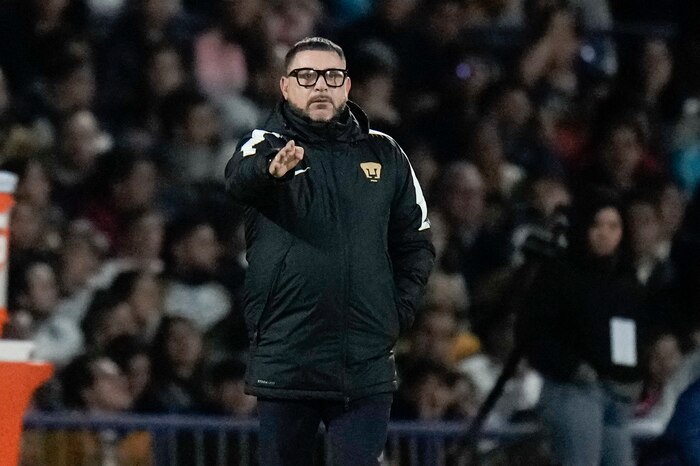 Antonio ‘Turco’ Mohamed confiesa su deseo de regresar a Pumas y la deuda que tiene con el club