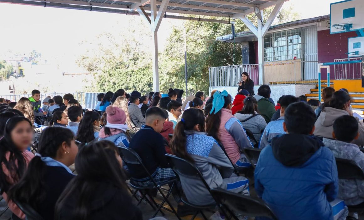 Anuar Azar impulsa programas de deporte, salud y apoyo social en Atizapán de Zaragoza