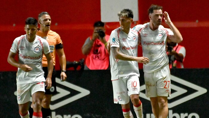 Argentinos Juniors empata con Barcelona SC en Ecuador en partido de ida de la Fase II de la Copa Libertadores