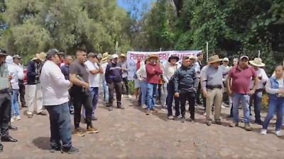 Artesanos, guías y comerciantes cierran accesos en Teotihuacán por acusaciones de extorsión