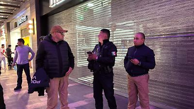 Asaltan joyería en Town Square Metepec; un detenido y mercancía recuperada