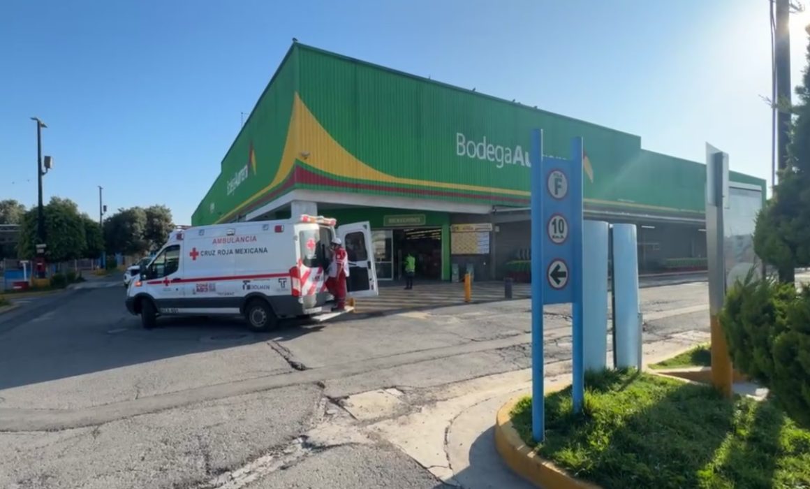 Asalto en Bodega Aurrera de Tecámac deja empleados en crisis nerviosa y robos en pleno inicio de jornada
