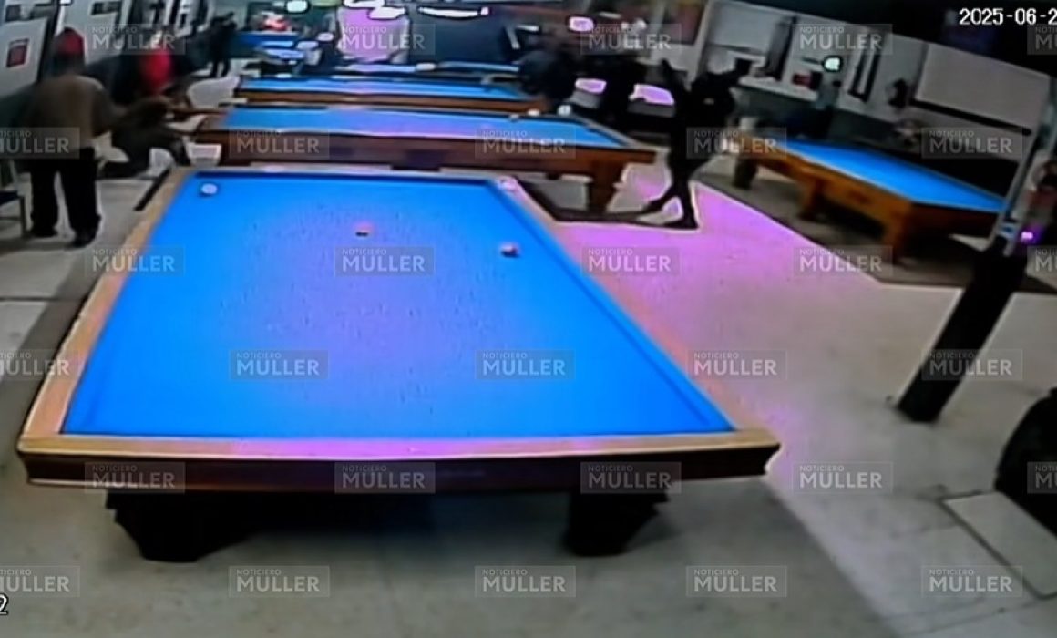 Asalto en bar de Ecatepec deja víctimas y sin intervención policial en la zona