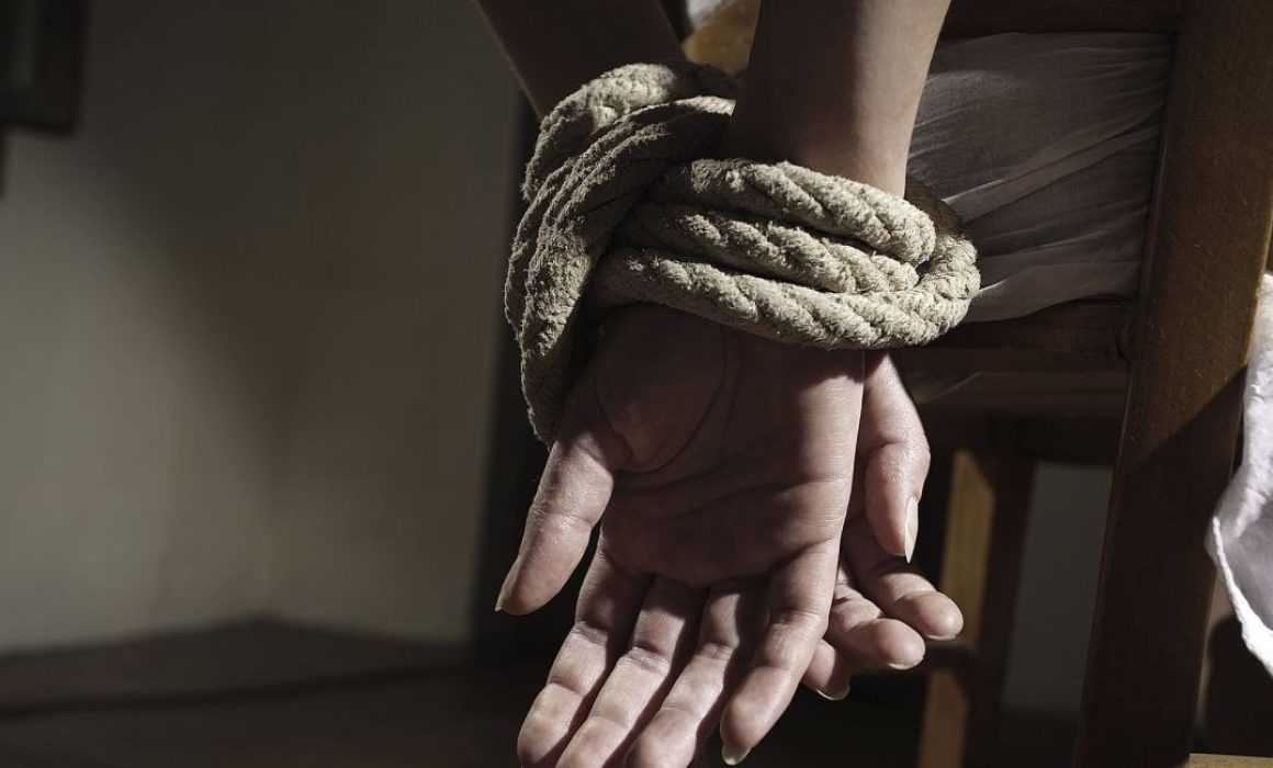 Asalto violento en Otumba: hombre es secuestrado, golpeado y despojado de sus pertenencias