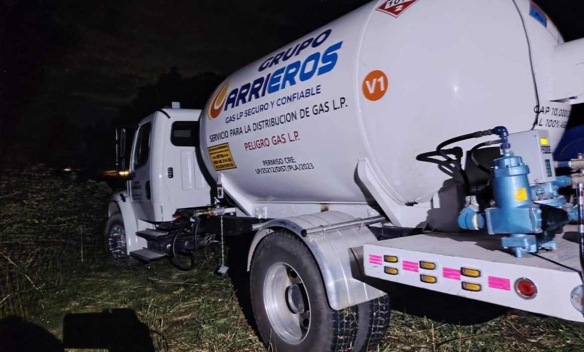 Aseguran pipa en Texcoco relacionada con huachicoleo y la lucha contra el robo de combustibles en el Estado de México