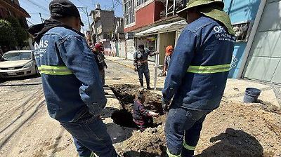 Aseguran reparación de 25 socavones en calles de La Paz ante temporada de lluvias