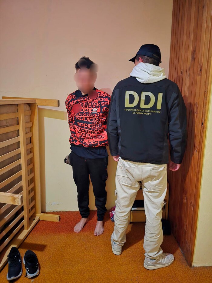 Asesinan y entierran en el patio de su casa a comerciante de Las Toninas; arrestan a su empleado