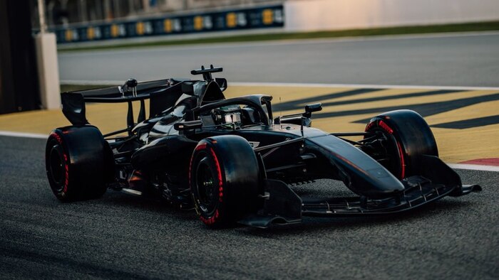 Aston Martin AMR26 de Adrian Newey genera dudas por innovaciones técnicas en la Fórmula 1