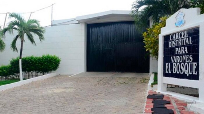 Ataque con granada en la cárcel Distrital El Bosque de Barranquilla genera pánico y deja dos guardias heridos