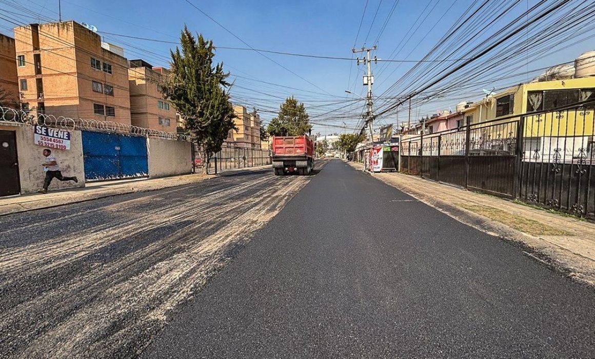 Atizapán de Zaragoza amplía obras de rehabilitación vial en zonas priorizadas para mejorar movilidad y seguridad