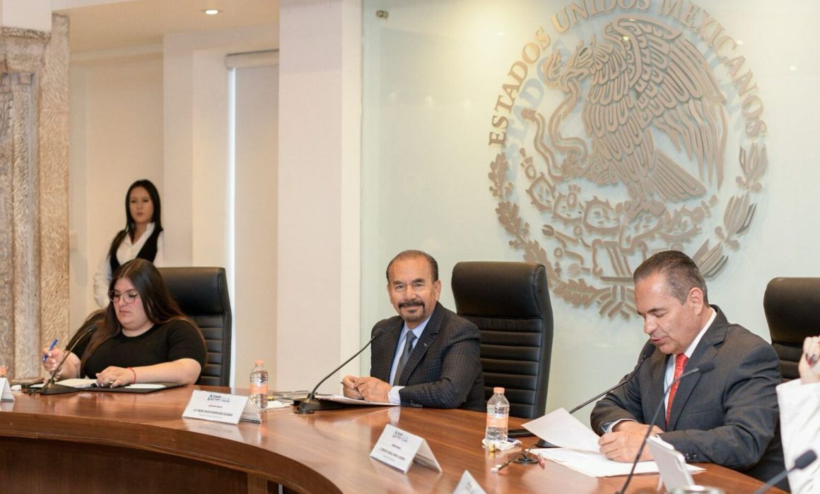 Atizapán impulsa proyectos para fortalecer a la juventud y regular el crecimiento urbano