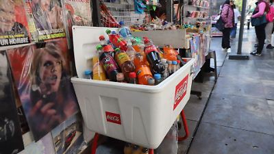 Aumentar el IEPS a refrescos, ¿una estrategia efectiva o un impacto social negativo?