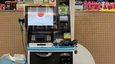 Automatización en supermercados de Toluca reduce personal y modifica atención al cliente