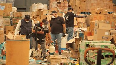 Autoridades fumigan bodega infestada de ratas en Ecatepec tras denuncia de vecinos