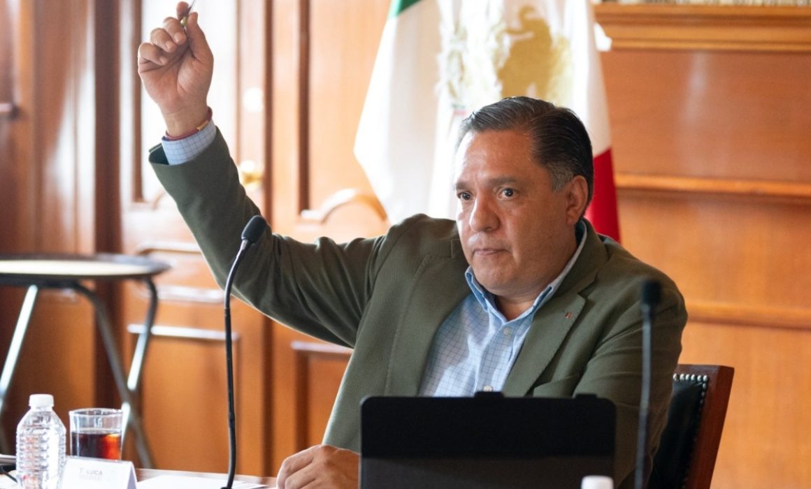 Autoriza Toluca la instalación de bar cerca de secundaria a pesar de normatividad contra venta de alcohol en áreas escolares