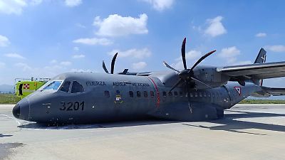 Avión de la Fuerza Aérea Mexicana sufre aterrizaje de emergencia en el AIFA