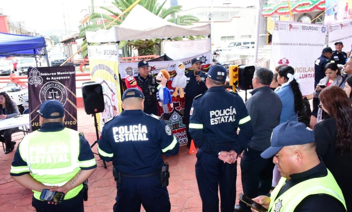Axapusco refuerza la comunidad con éxito durante su Feria de la Paz