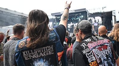 Axl Rose sorprende en despedida de Ozzy Osbourne rindiendo tributo a Black Sabbath