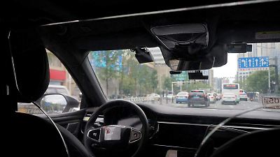 Baidu y Uber colaborarán para lanzar coches sin conductor en Asia y Medio Oriente en 2023