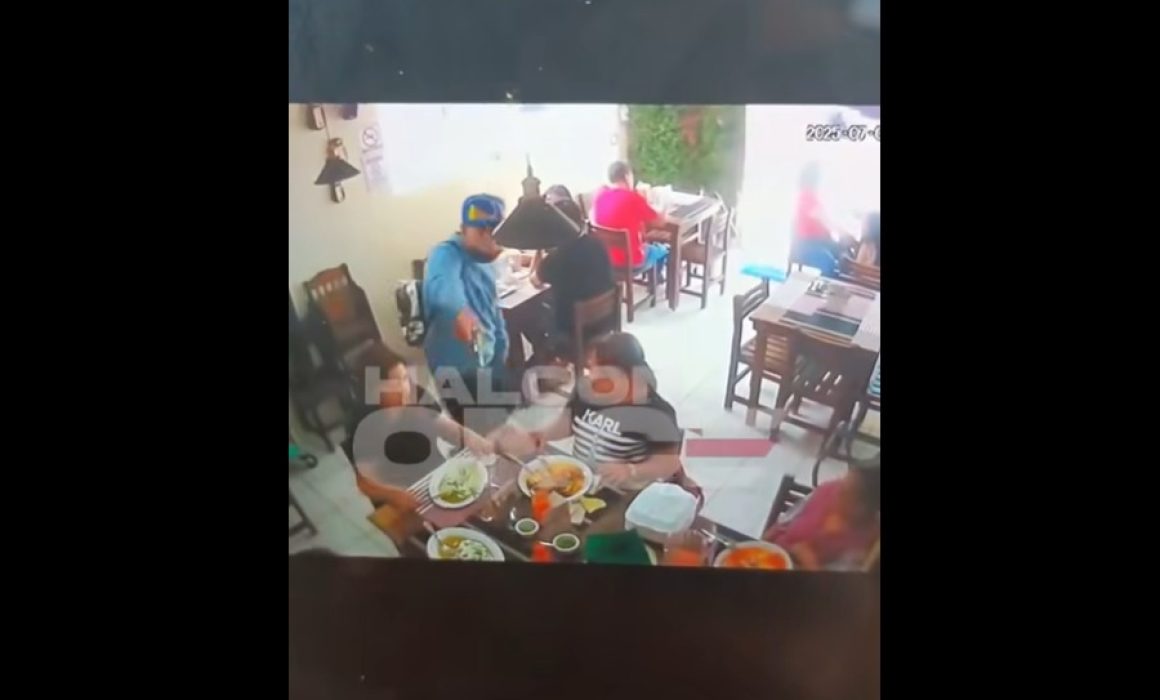 Cámaras captan asalto a mano armada en cocina económica de Coacalco; vecinos exigen medidas contra inseguridad