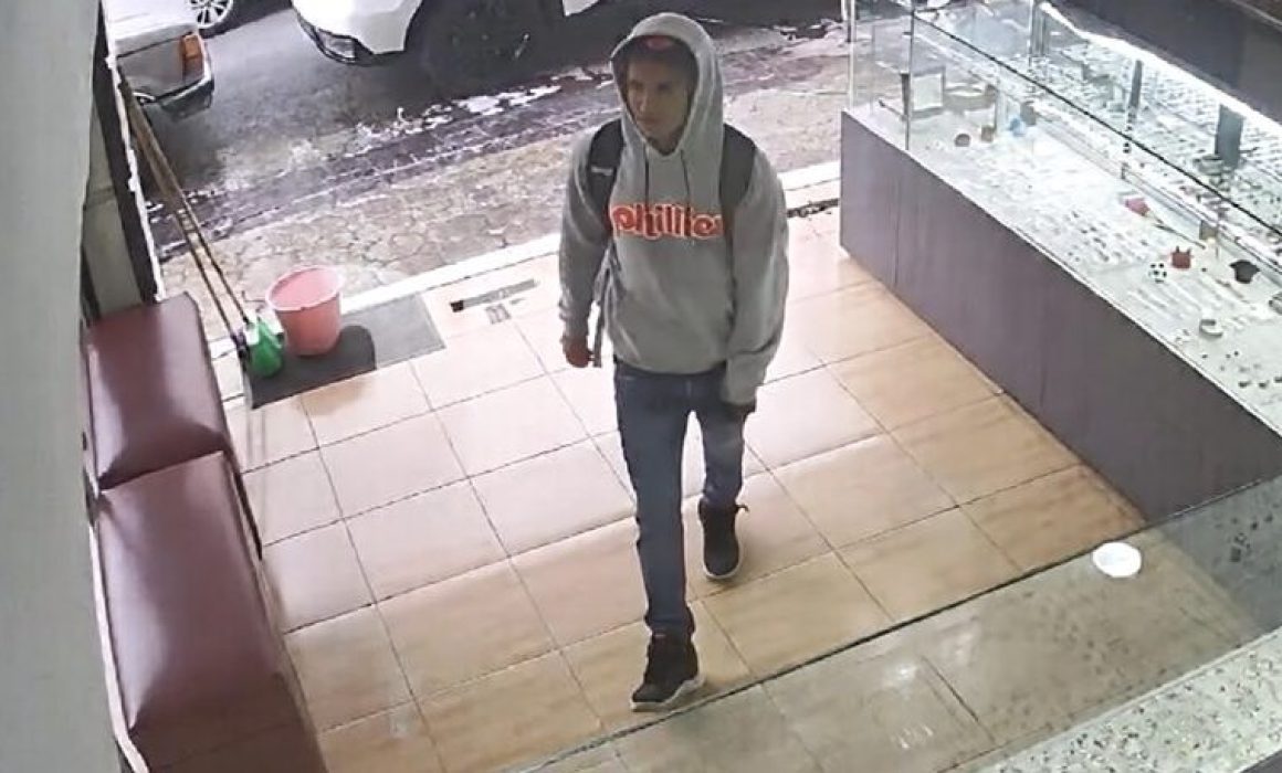 ¿Cómo en segundos asaltaron una joyería en Ixtlahuaca y no hay ni un detenido?