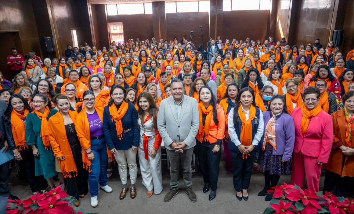 ¿Cómo la comunidad de Toluca está combatendo la violencia de género con una red naranja revolucionaria?